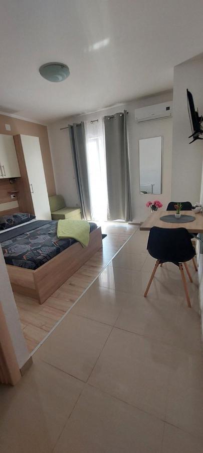 Apartments Stipe Biograd Na Moru Dış mekan fotoğraf