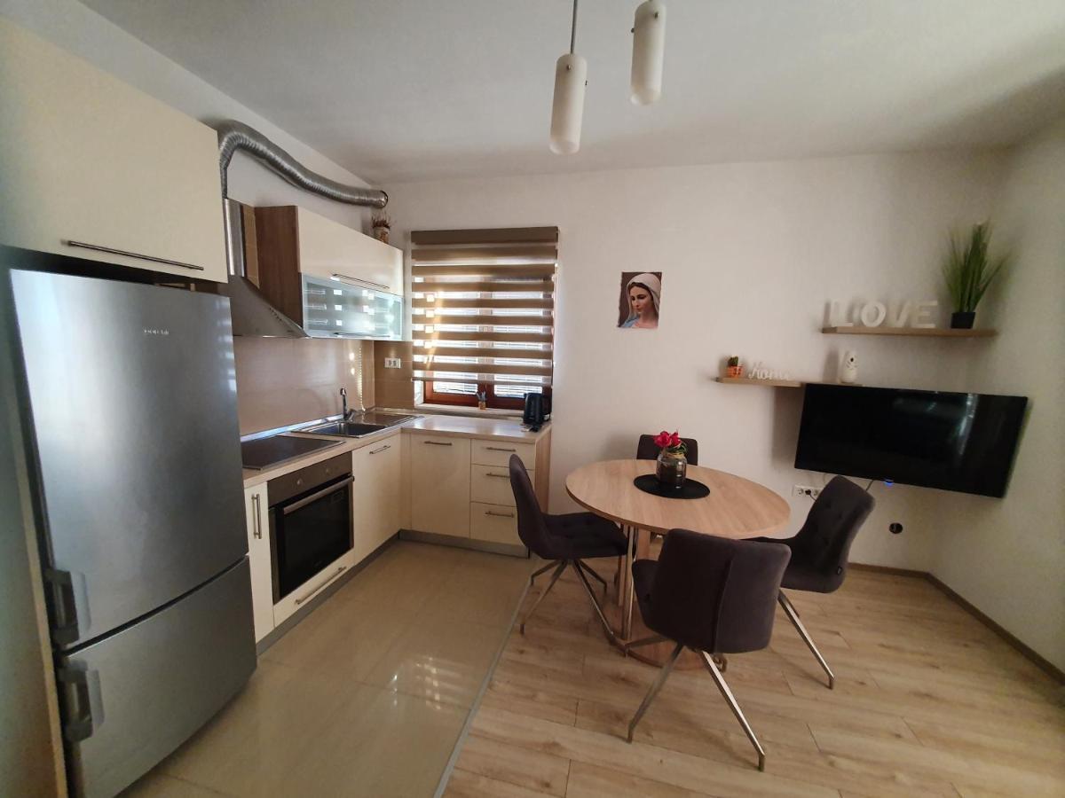 Apartments Stipe Biograd Na Moru Oda fotoğraf